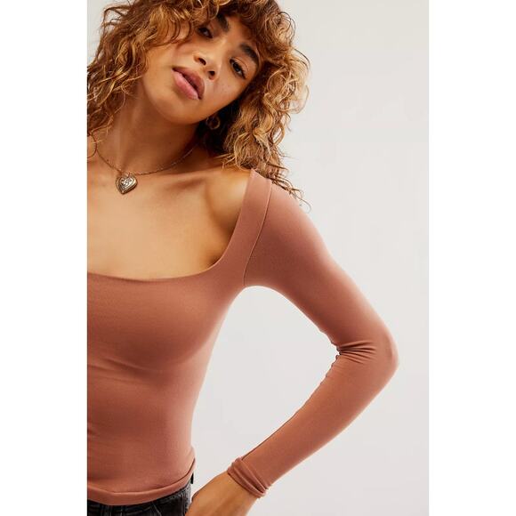 (M/L) $50 Free People Clean Lines Top‎ Withered Rose - Picture 4 of 7